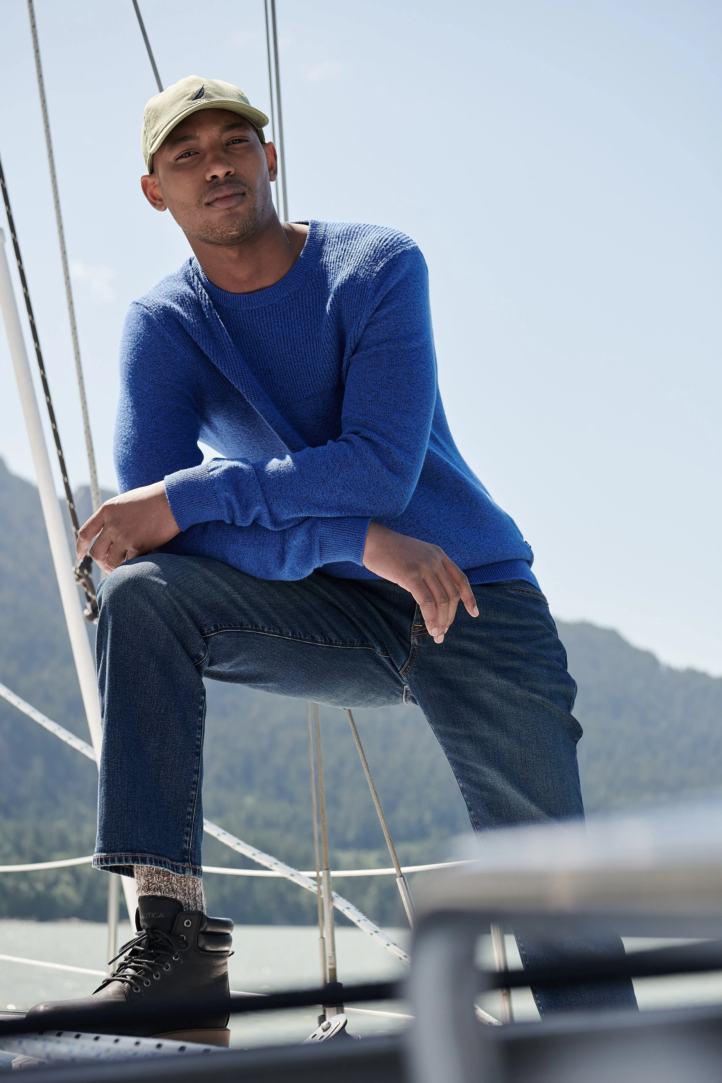 LOOK_4_097NRT.jpg