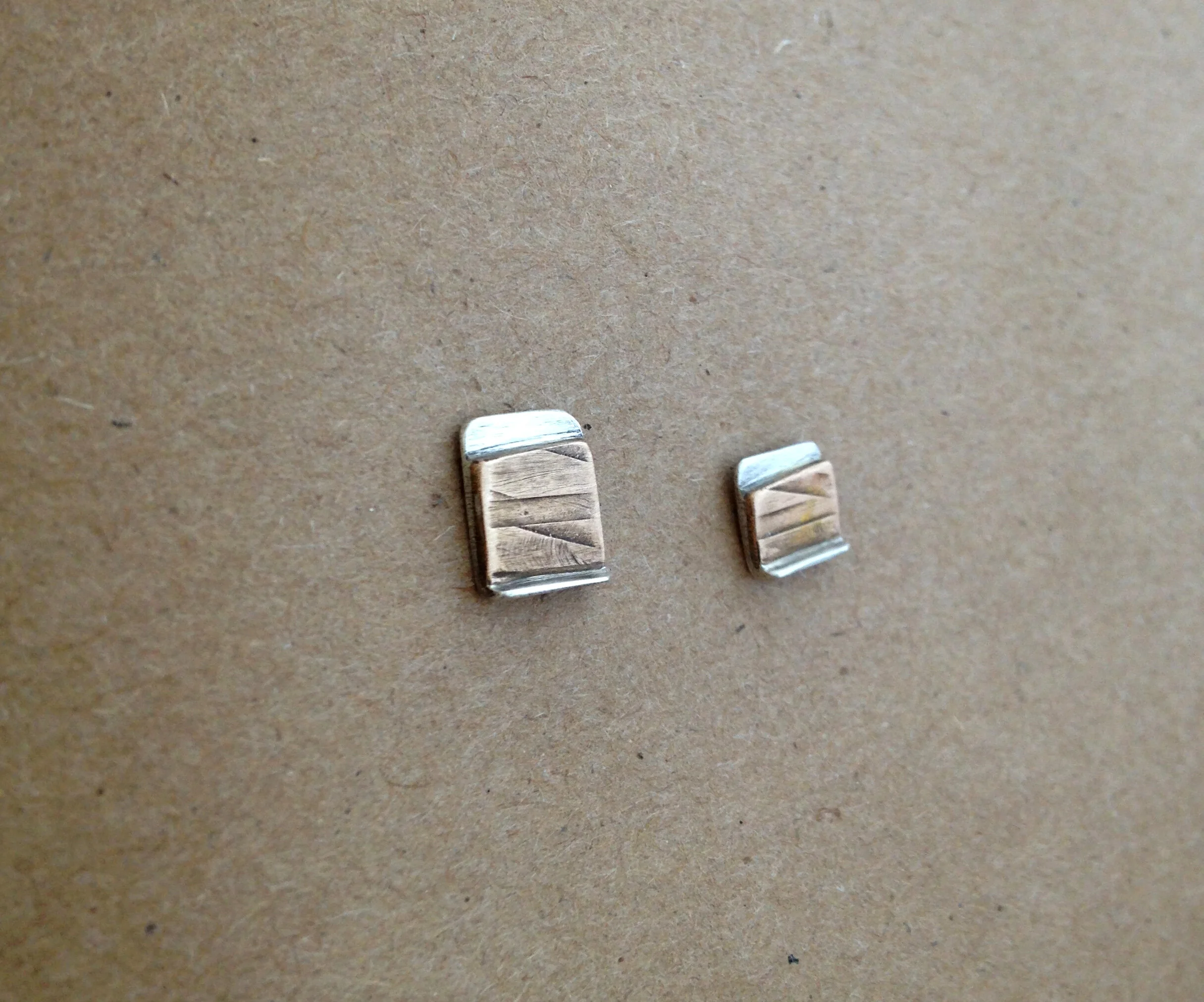 Bronze Squares - Post