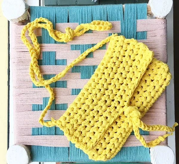 low-pochette-pissenlit-600x550.jpg