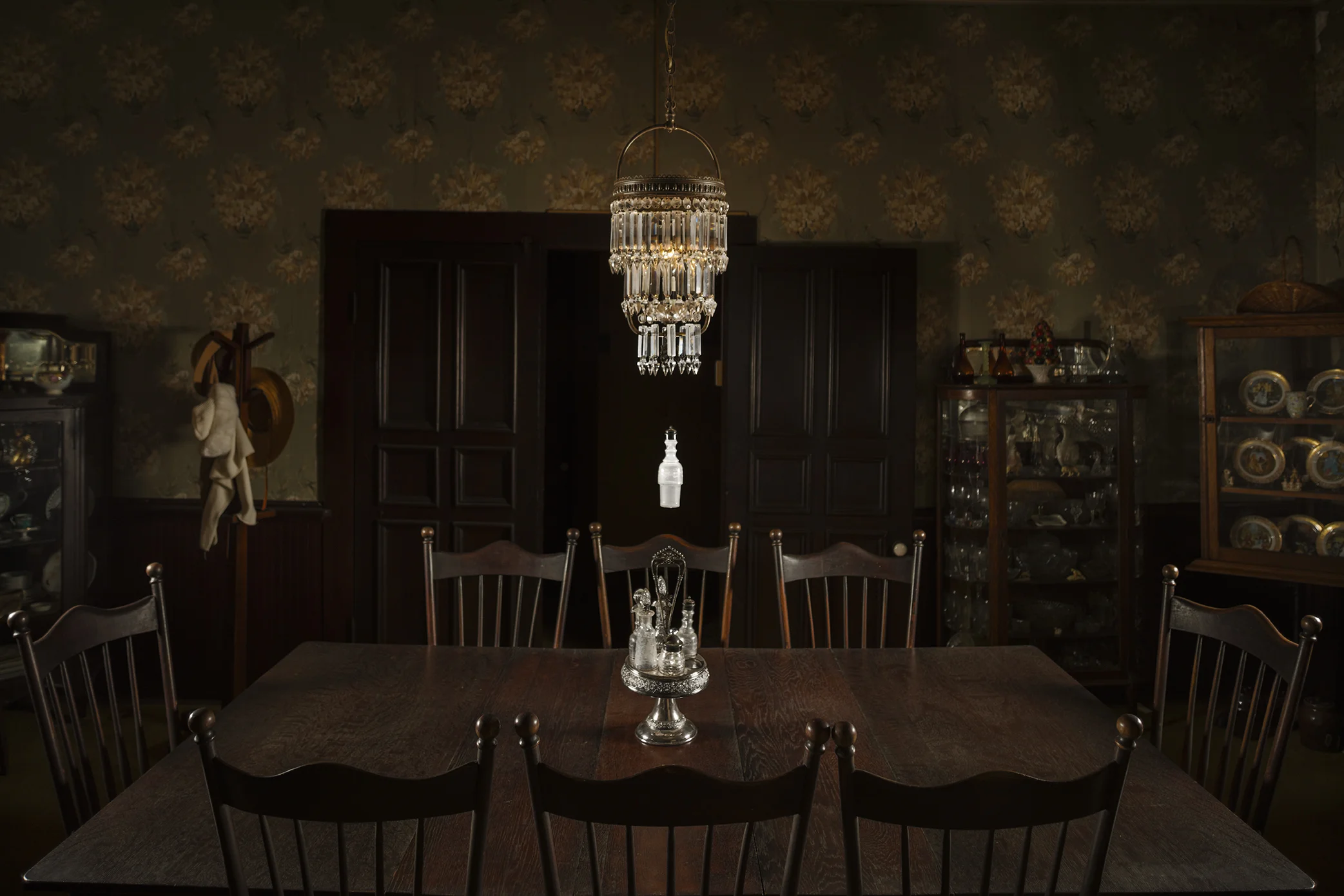 Smooth Dining Table.jpg