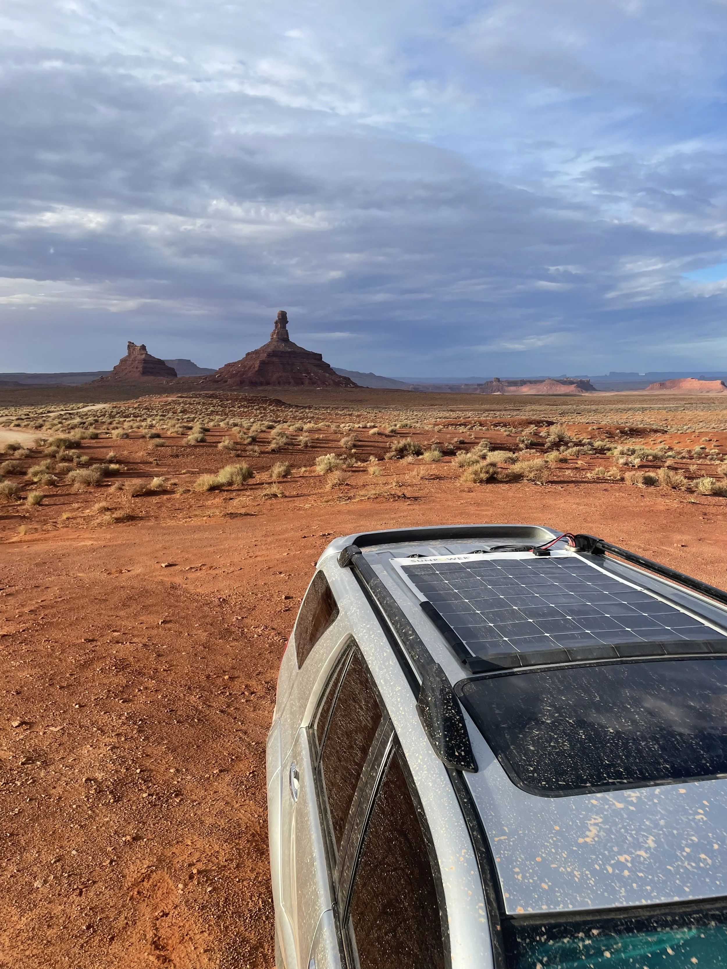 Custom Overland Flexible Solar Panel Mounts