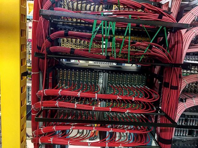 Detail is key .Guess what section is Bluecable wiring#cableporn#detailiskey#return#mcx#network #data #hub#headend #nodes #wiring#coax