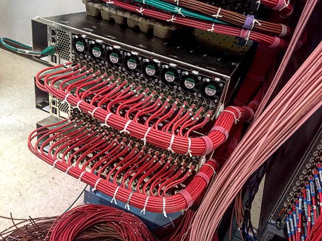 Dual 4 way receivers pre wiring #menatwork #rx #cableporn #wiring #hub#prewire#datacenter#return#coax#minihec#fiberoptics