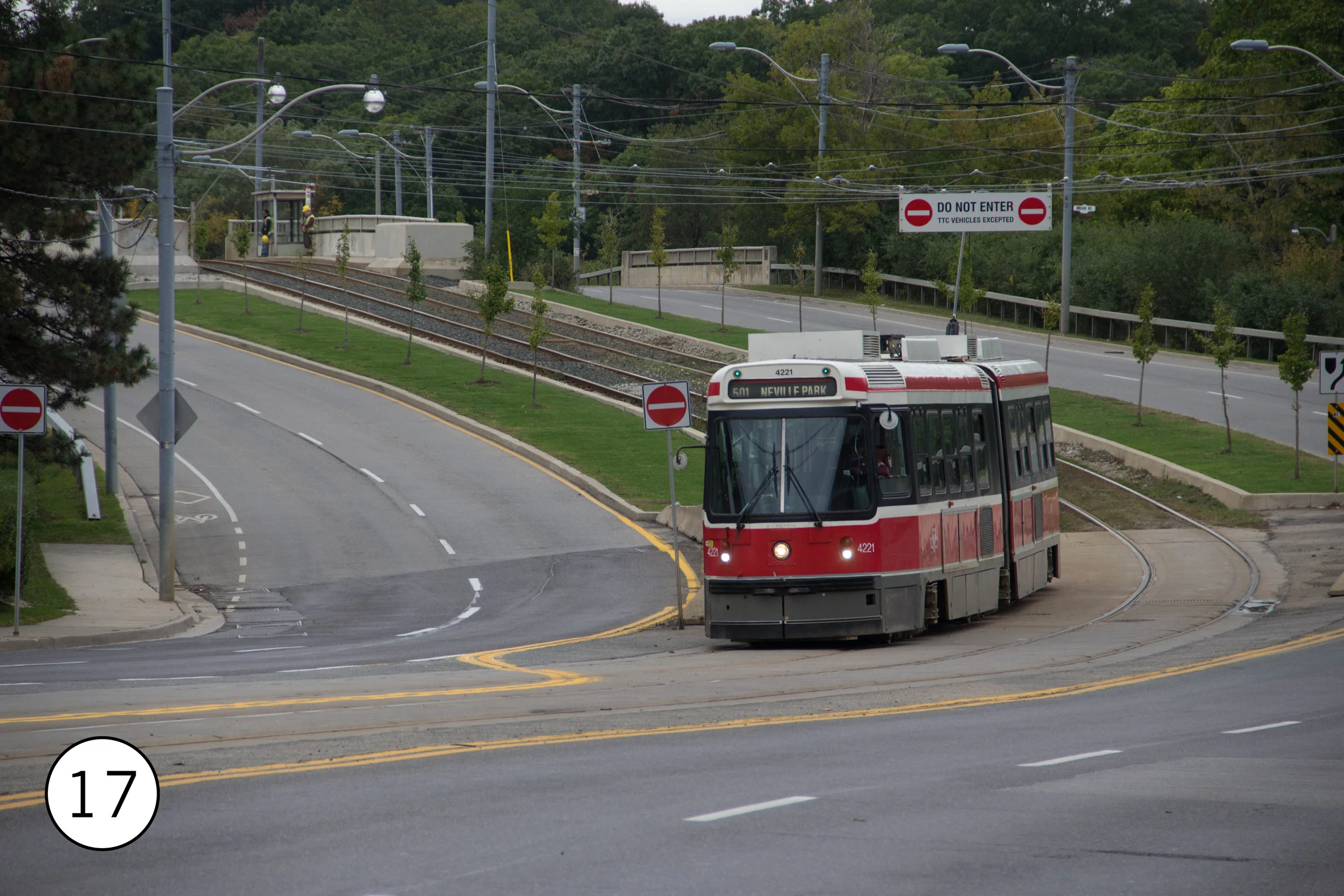 toronto17.jpg