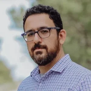 Ali Karjoo-Ravary