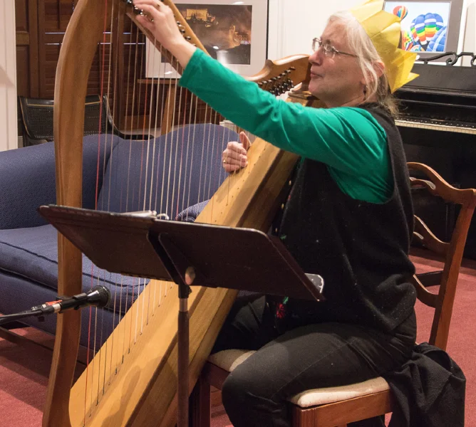 Kasha Breau & her harp.