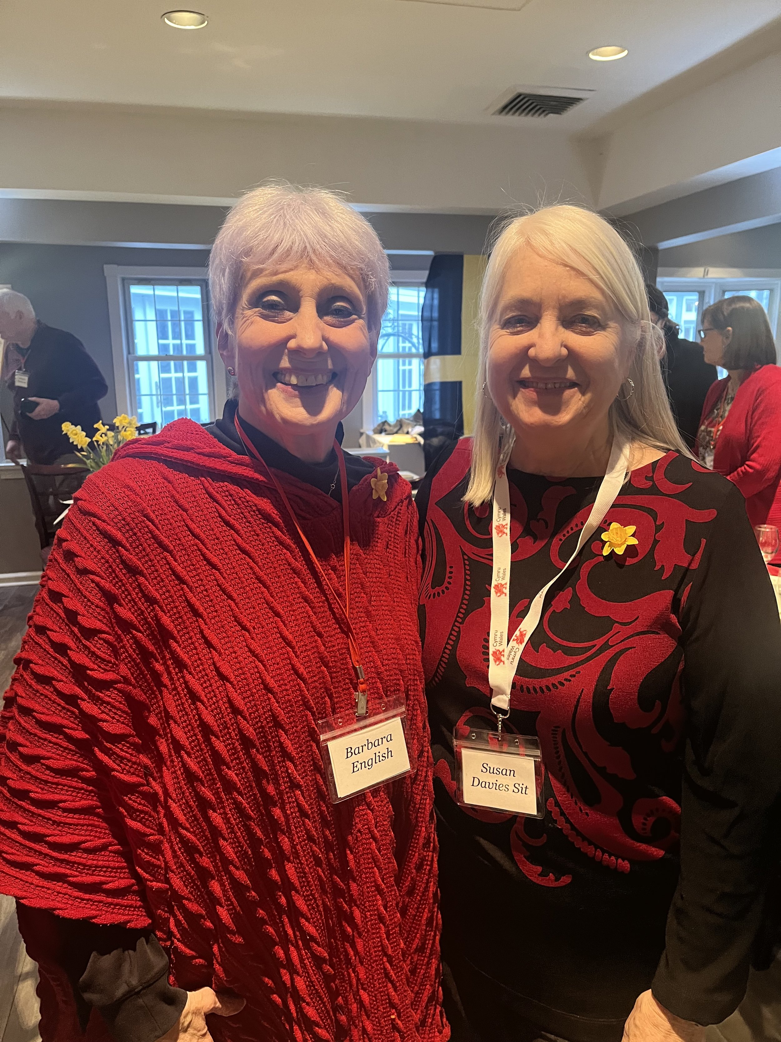 Members Barbara English and Susan Davies Sit