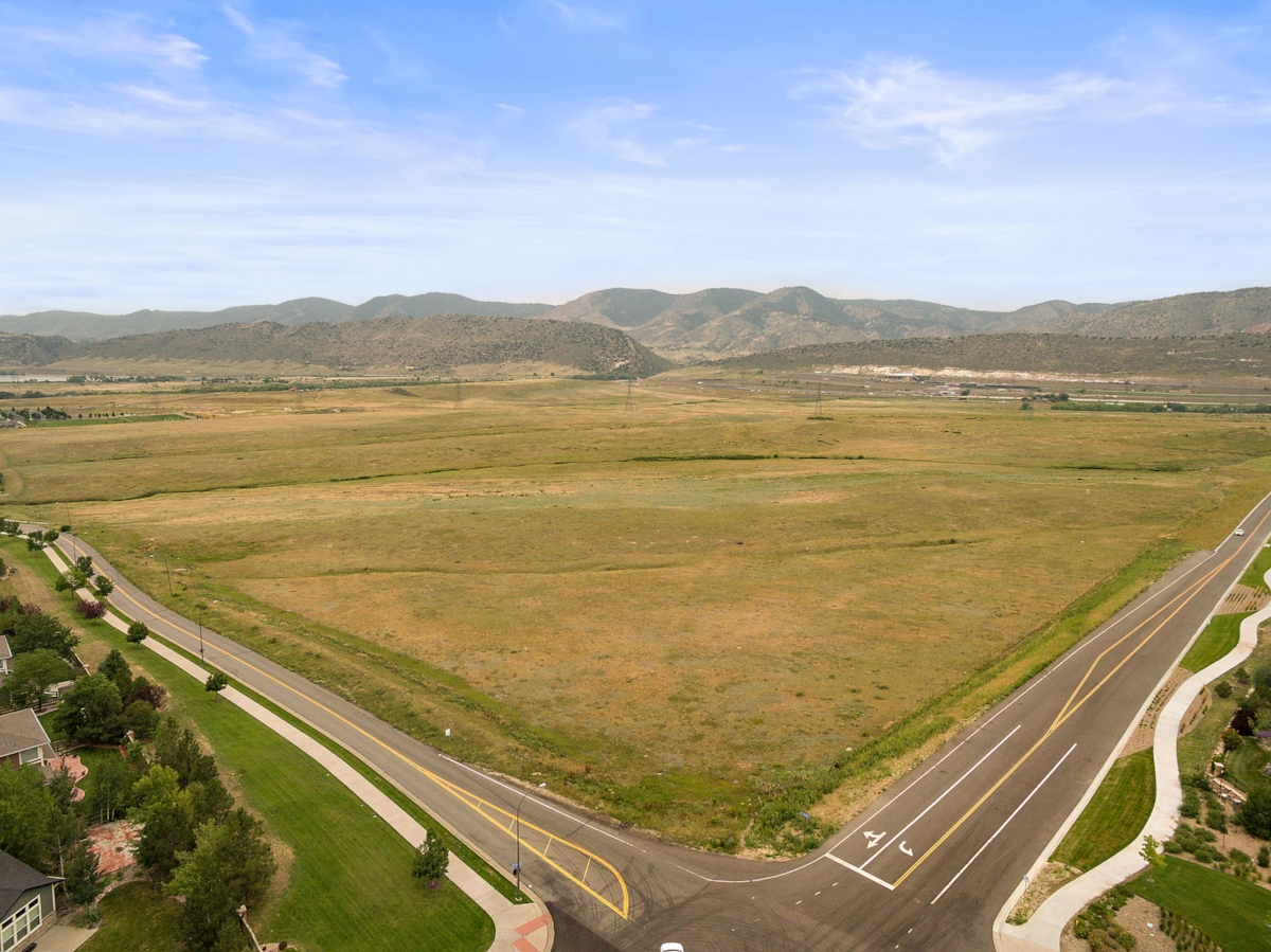 red-rocks-ranch-real-estate-rooney-valley-colorado-1.jpg