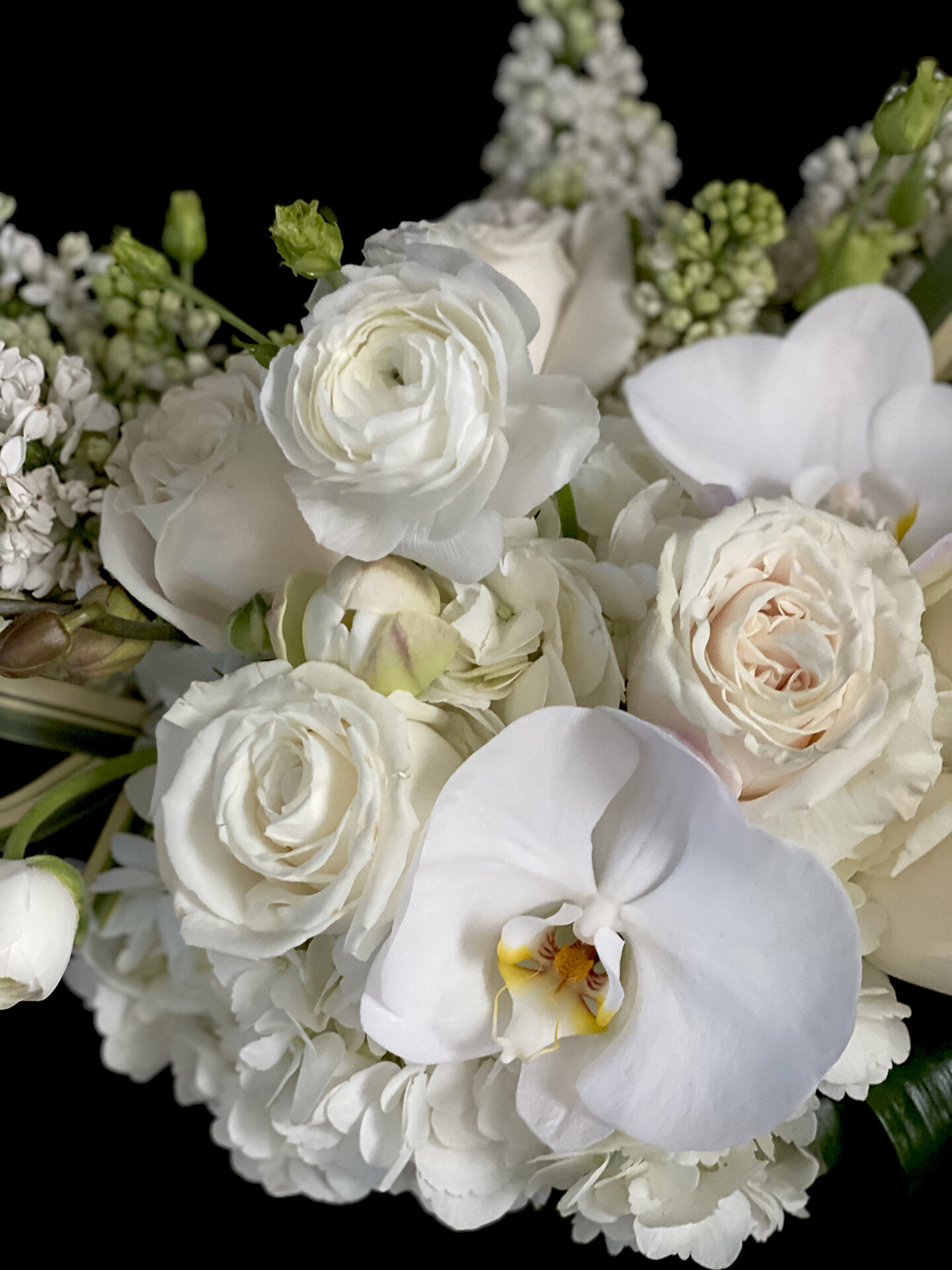 ArugulaTango_UniqueFloralArrangements_FlowerDeliveryStamford-423 - Copy.jpeg