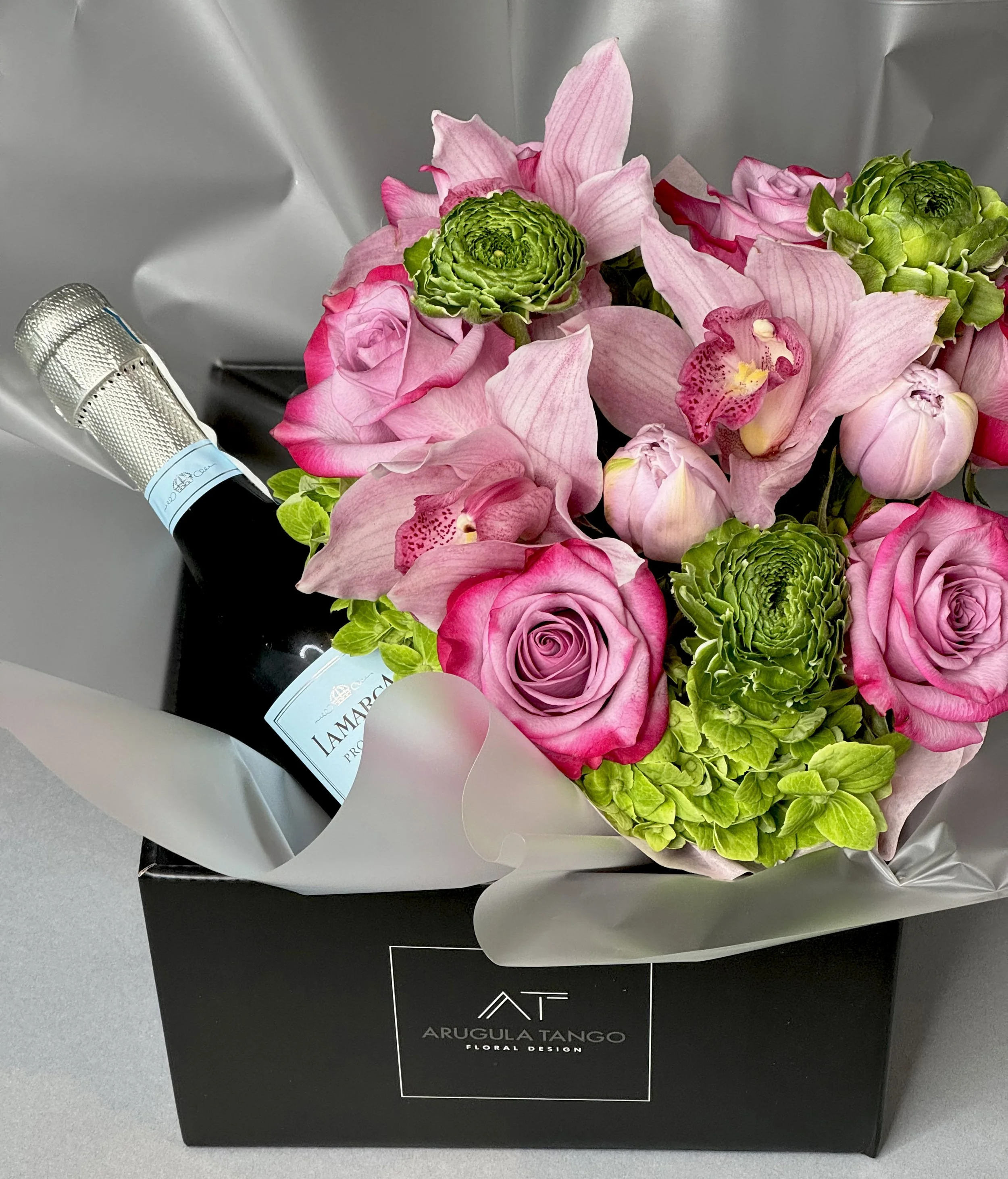 MINI PROSECCO AND FLOWERS BOX