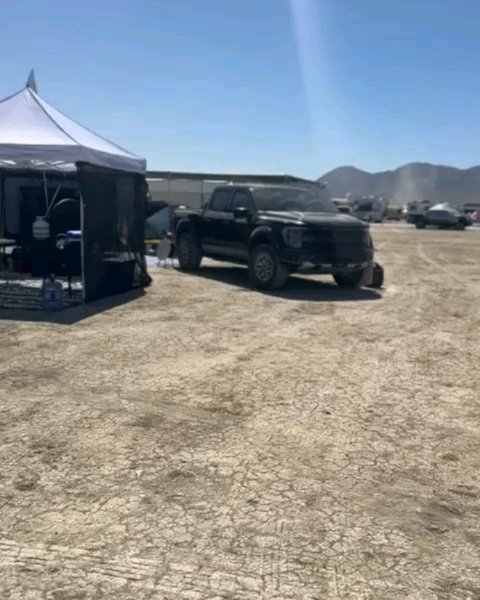 We're at burning man! Camp Parley is up and running. Stay tuned!
Https://thinkersanddrinkers.international 

#burningman2024