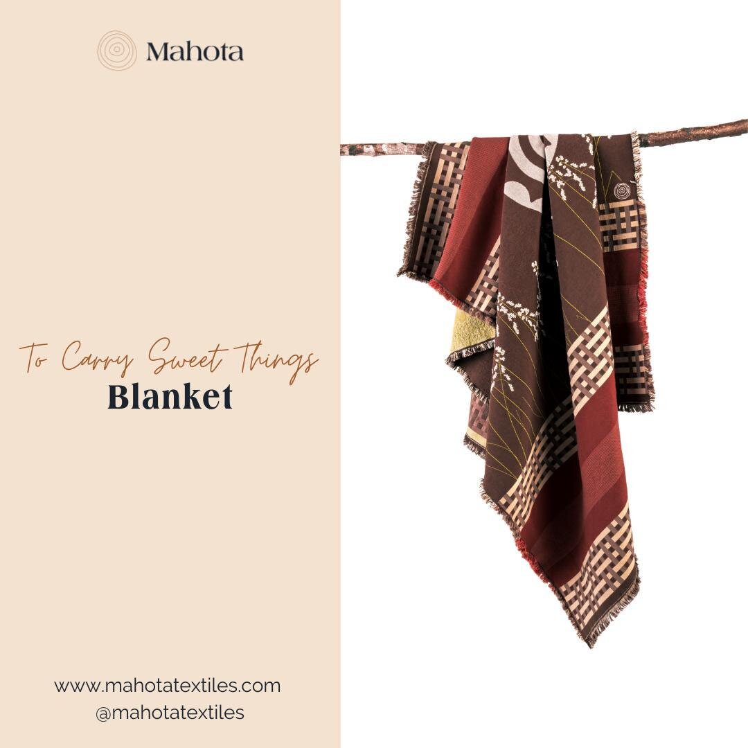 ✨ Soft like butter, our &quot;To Carry Sweet Things&quot; blanket will warm any room. 🧵 Crafted by artisan Chickasaw tribal women with natural materials, this historical tribute to sacred sweetgrass is versatile and easy-to-clean. 💫

#mahota #mahot