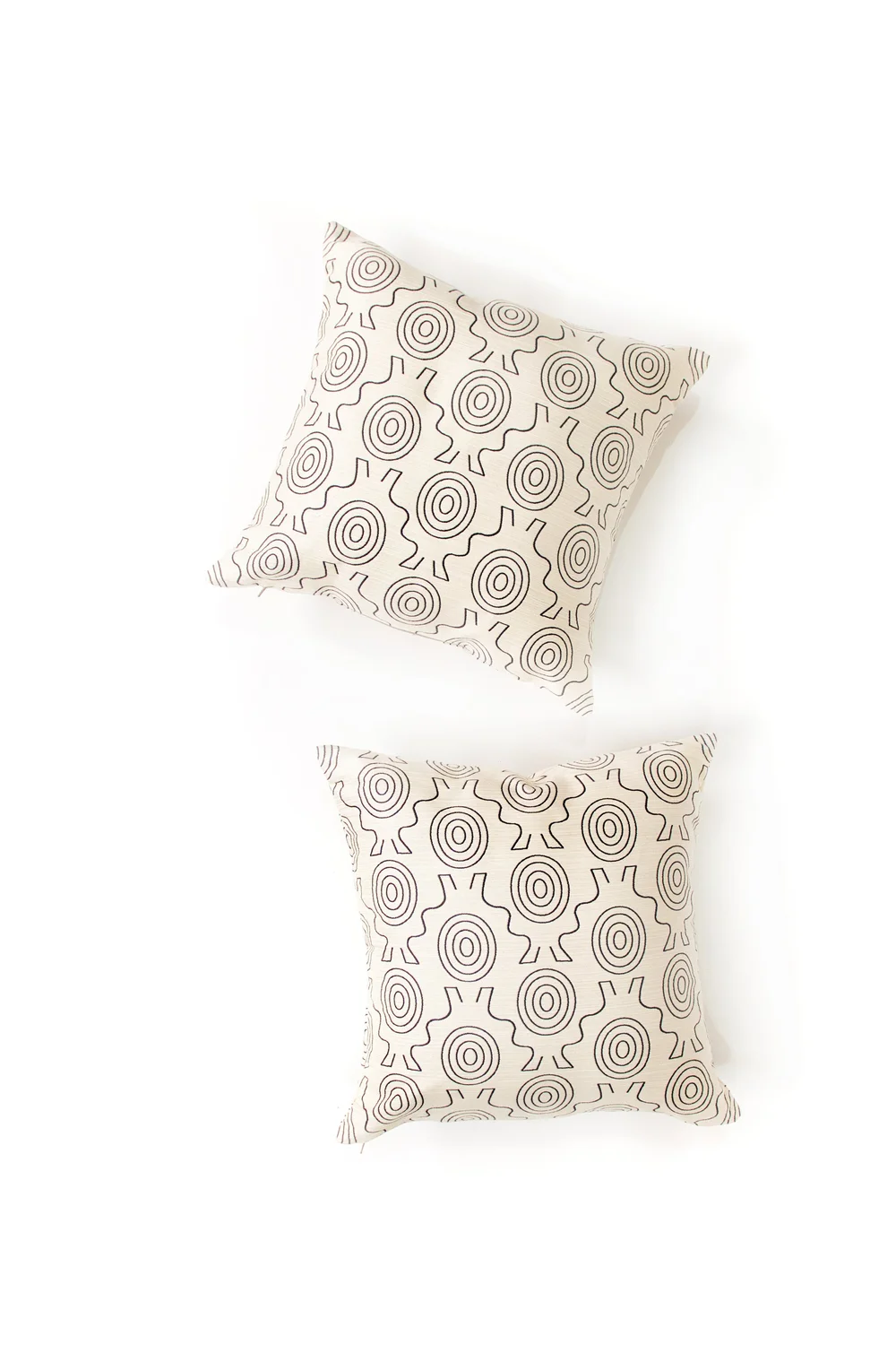 Mahli (Wind) Large Pillow White Cream — Mahota