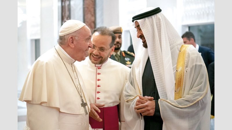 Papež Frančišek in kronski princ Abu Dhabija šejk Mohammed bin Zayed Al-Nahyan (foto: Antonio Spadaro)
