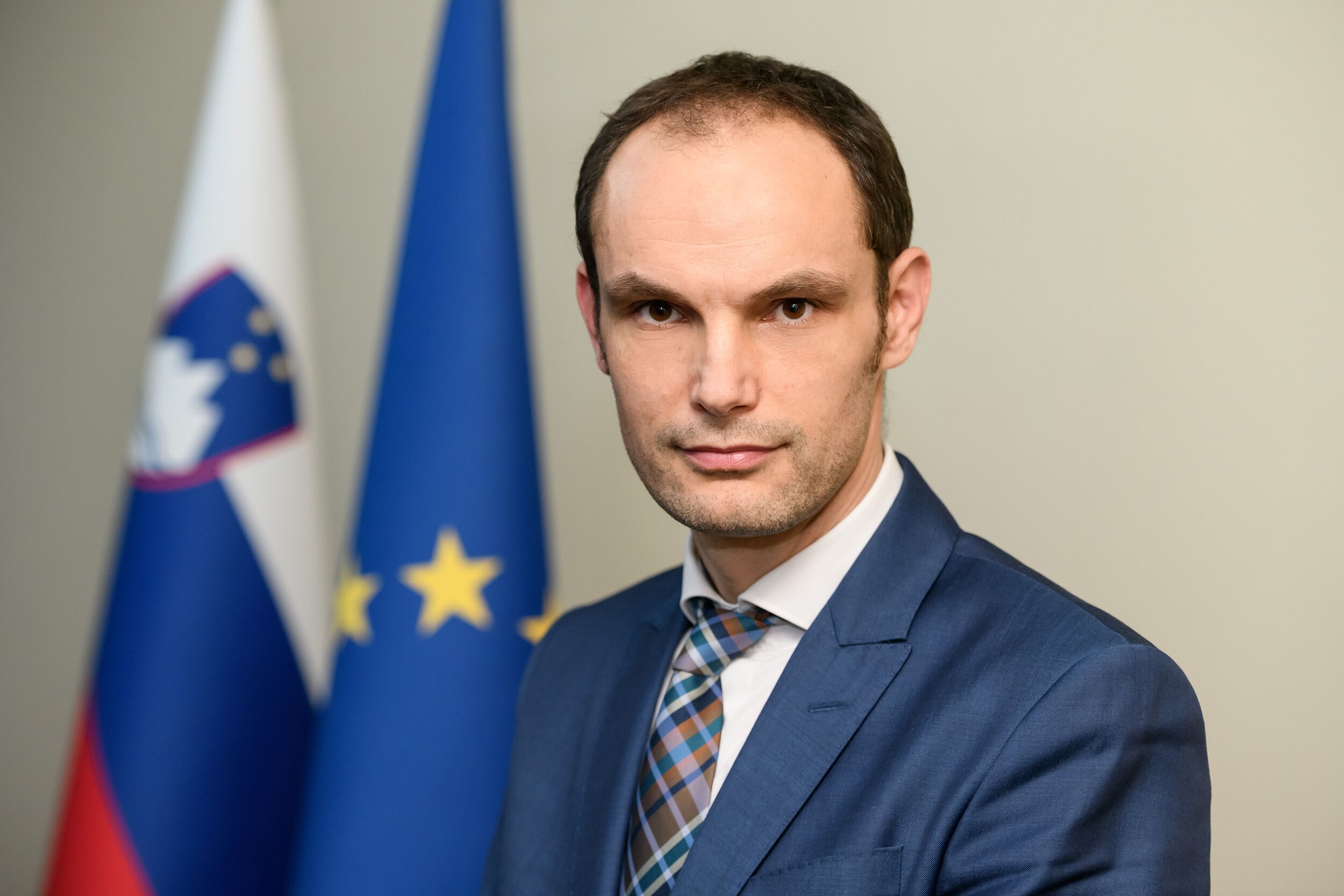 Logar: Papežev obisk v Sloveniji bi bil priznanje