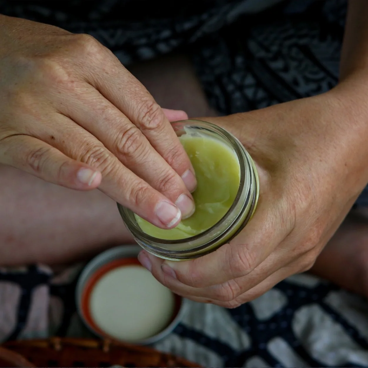 hand salve.jpg