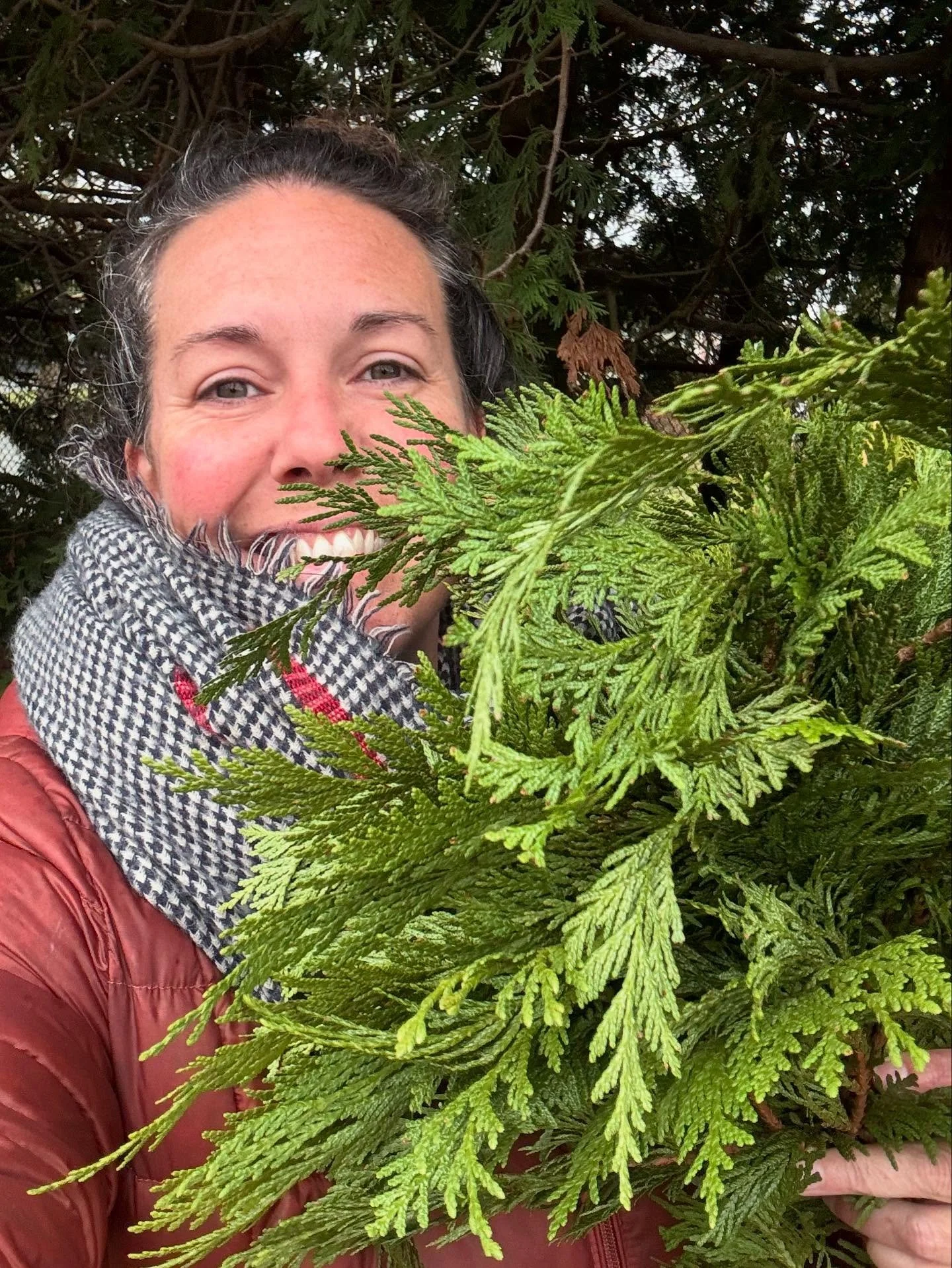 Wild Heart is a dream come true.

It is a place where people come to connect. 

Connect to the Earth, connect to each other, connect to themselves. 

This week has been such a beautiful example of this. 

The shop has been busy with familiar faces an