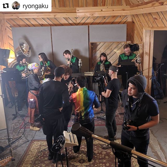 Great day in the studio with @anygamajazz. Thanks for having us!
Repost @ryongaku
#recordingsession #brassband #tuba #trombone #barisax #tenorsax #trumpet #jazz #nycmusic