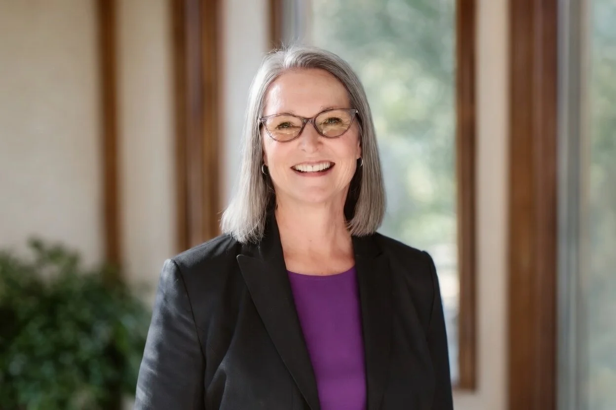 Lisa Graber — SoundView Advisors