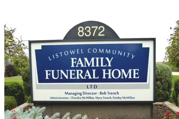 FamilyFuneralHomeLogo2.jpg