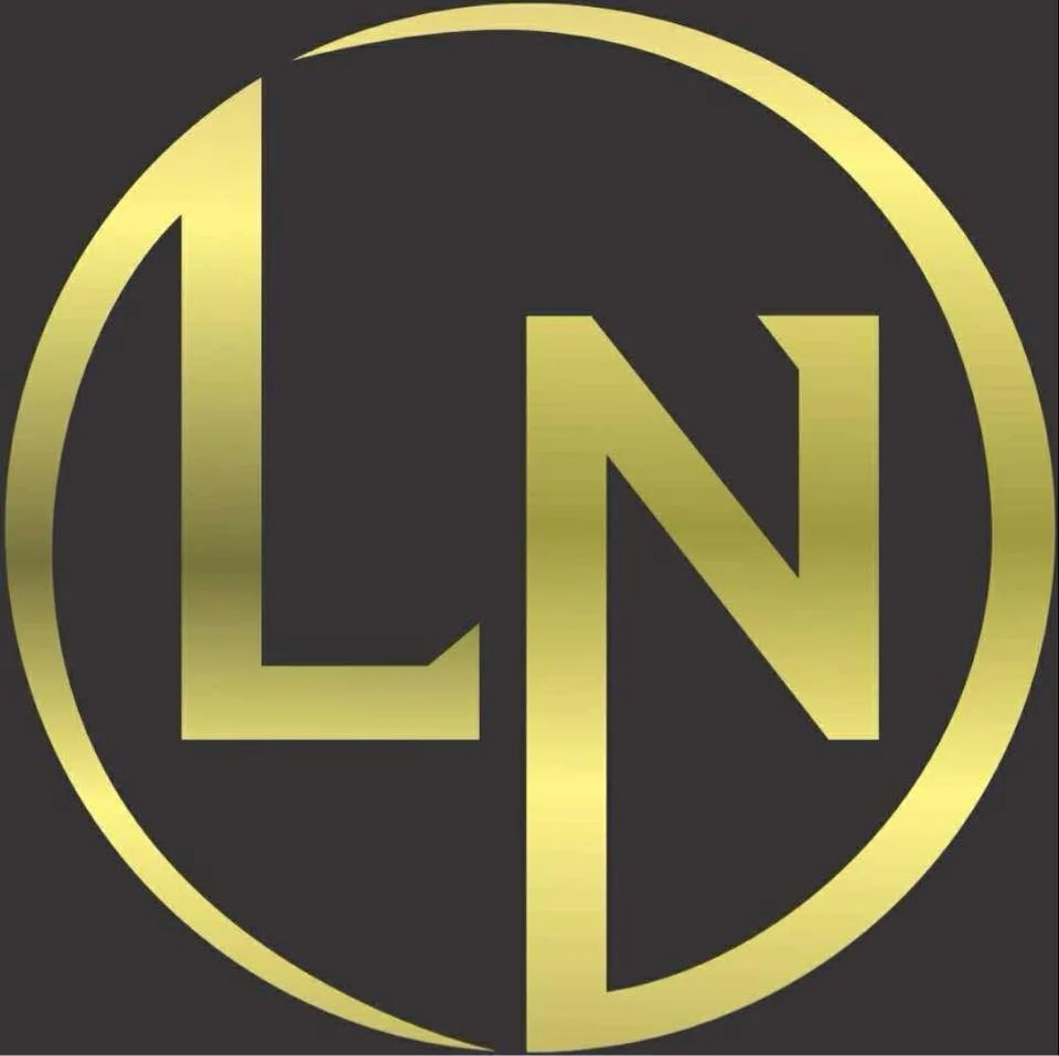 Lux Nails logo.jpg