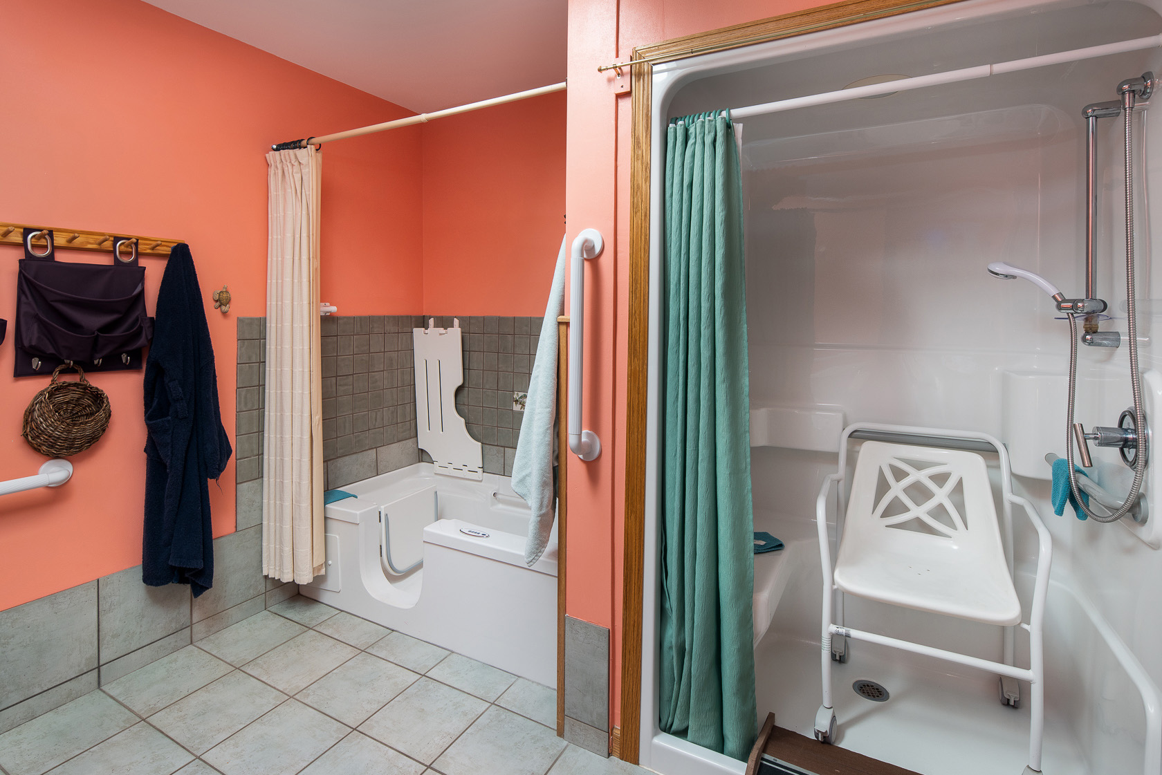 Coral Bath, Tub and Shower