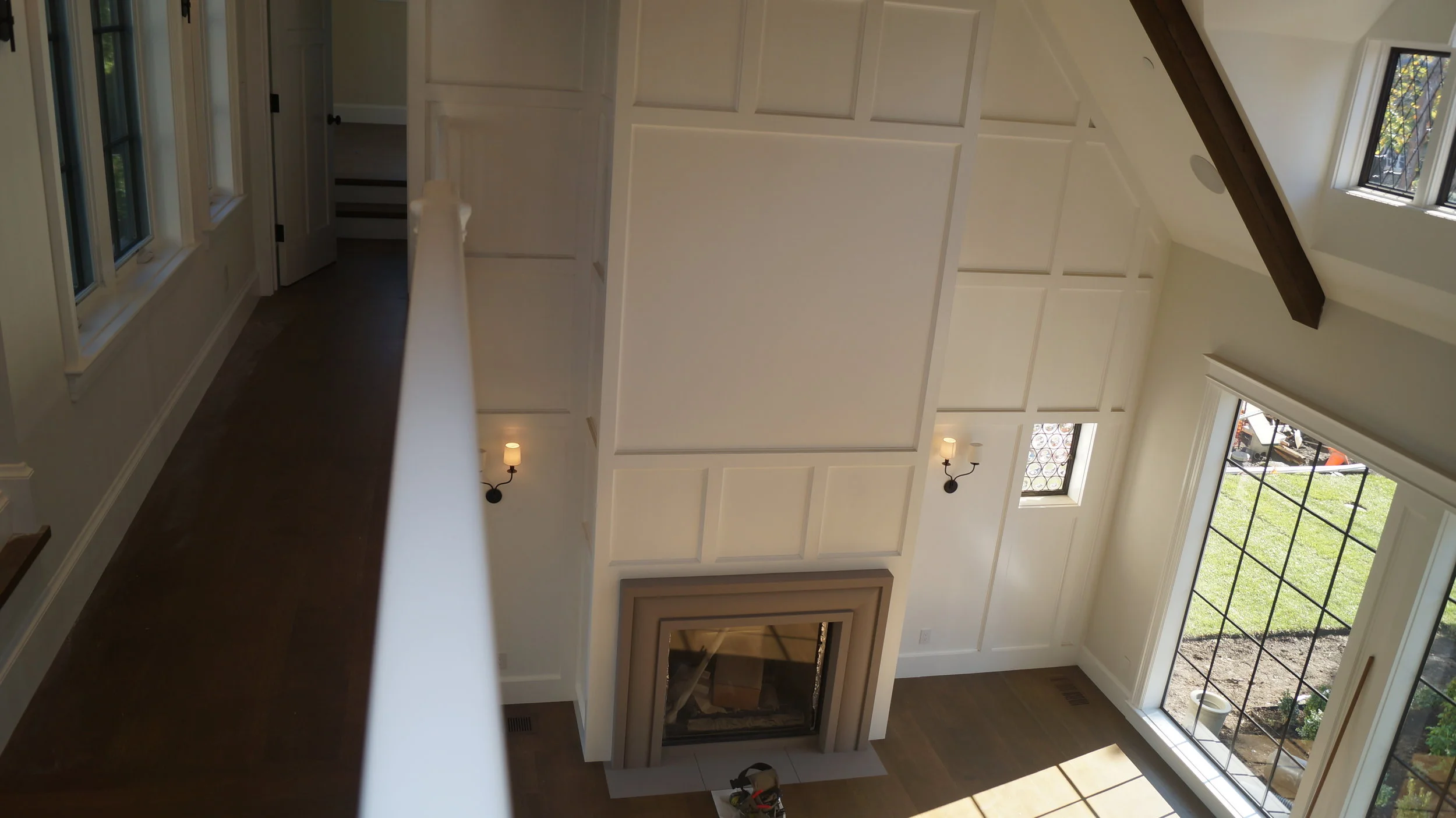 Wainscotting in living room.JPG