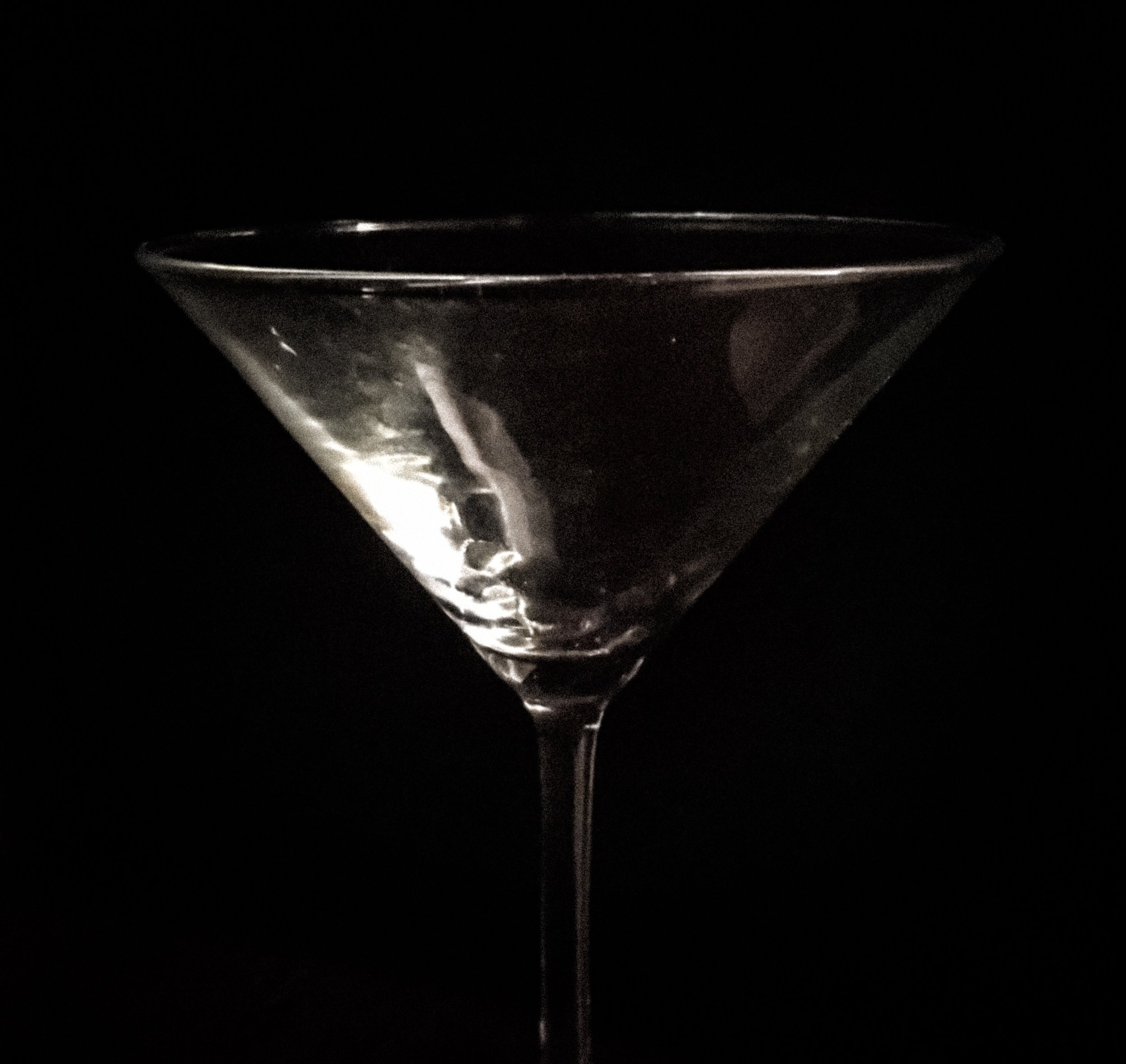 Refraction, light you take it where you can find it. No matter what you can find an image to create/capture. #365 #365project #dothework #goanddo #liveyourpassion