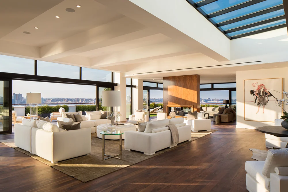 08 250 West - penthouse 2.jpg