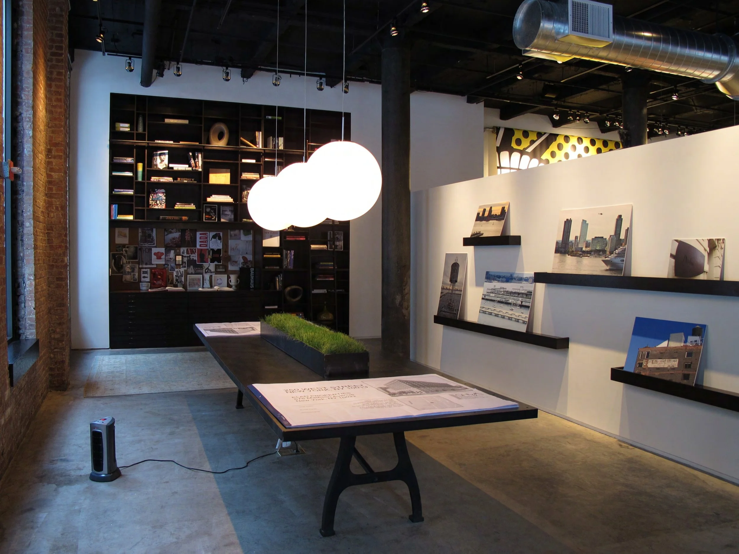 250W_SalesOffice_MI_013.jpg