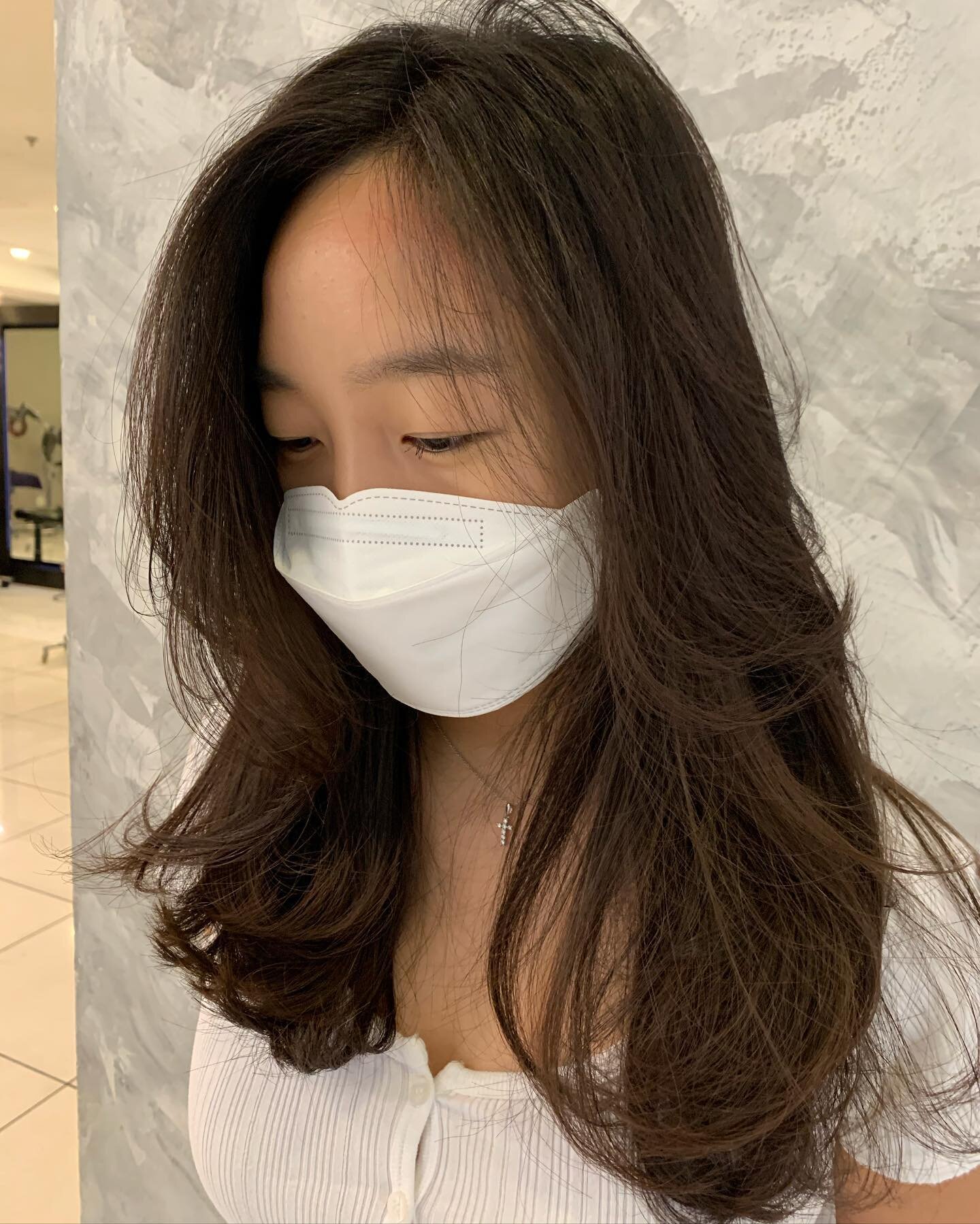 Long layer women hair cut with full volume~^.^ #womenhair #womenhaircuts #womenhairstyle #hairstyles #mediumlengthhairstyles #mediumlengthhair #fullvolume