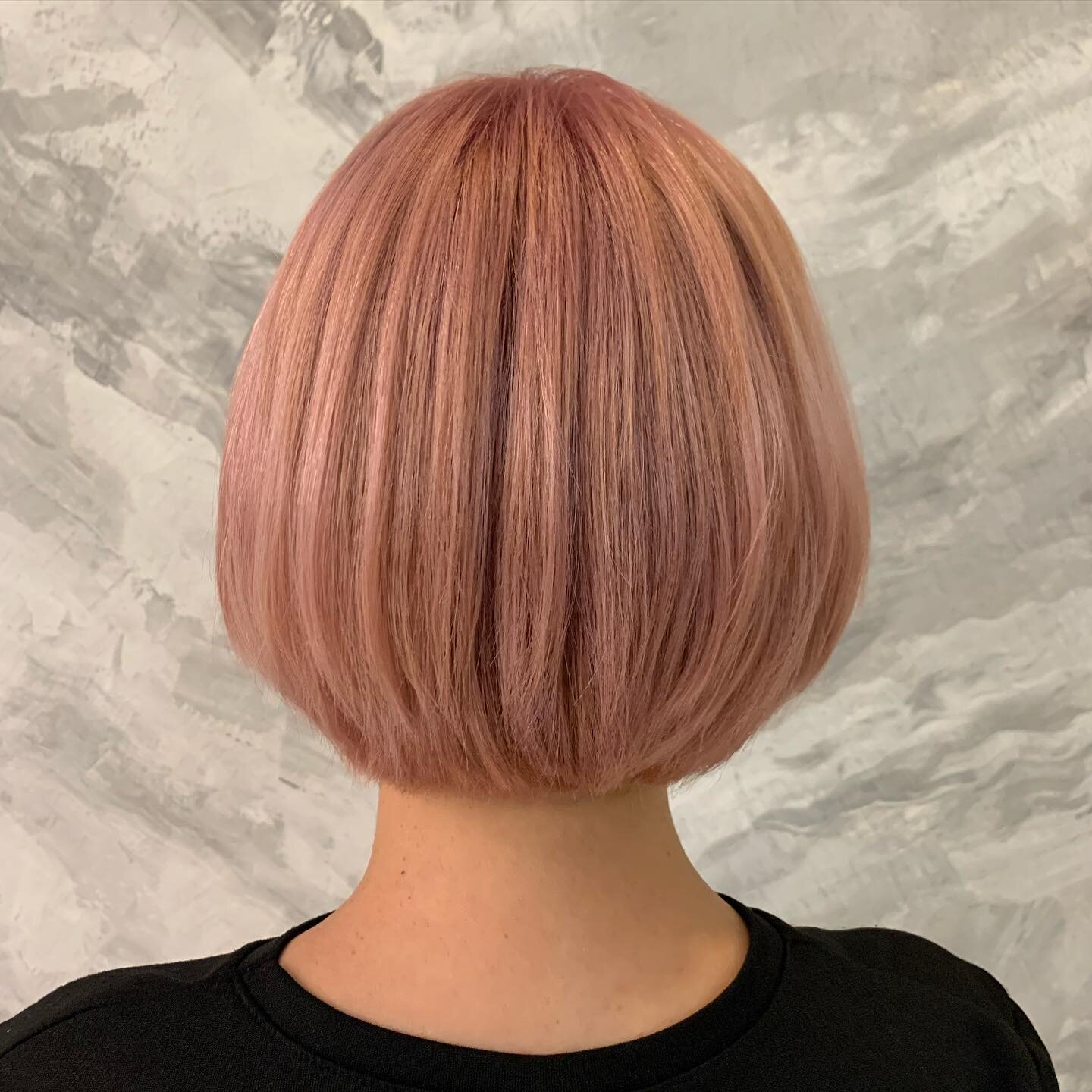 Color correction to pastel pink #colorcorrection #color #haircolors #hair #hairstyles #shorthairstyle #style #pastelcolors #pink #hairbysungsook #ktown4u #ktownsalon