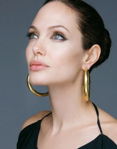 angelina_jolie_earrings.jpg