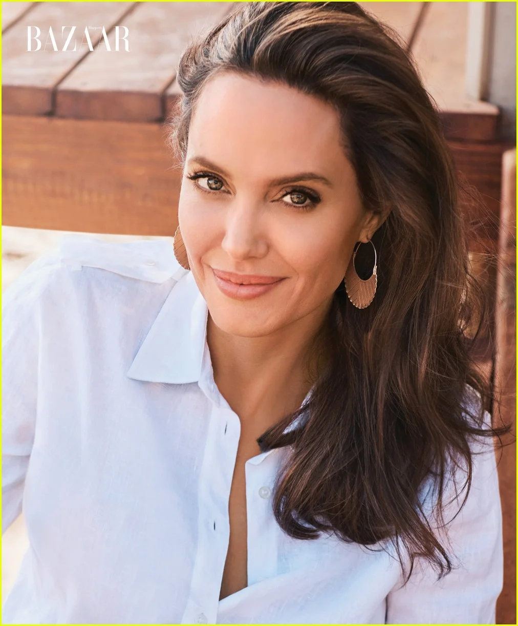 angelina-jolie-harpers-bazaar-november-2017-03-1.jpg