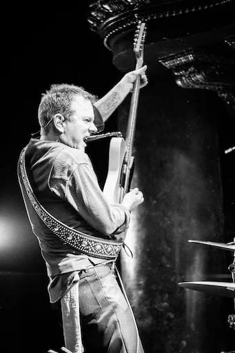 Kiefer Sutherland Publicist Milestone Publicity.jpg
