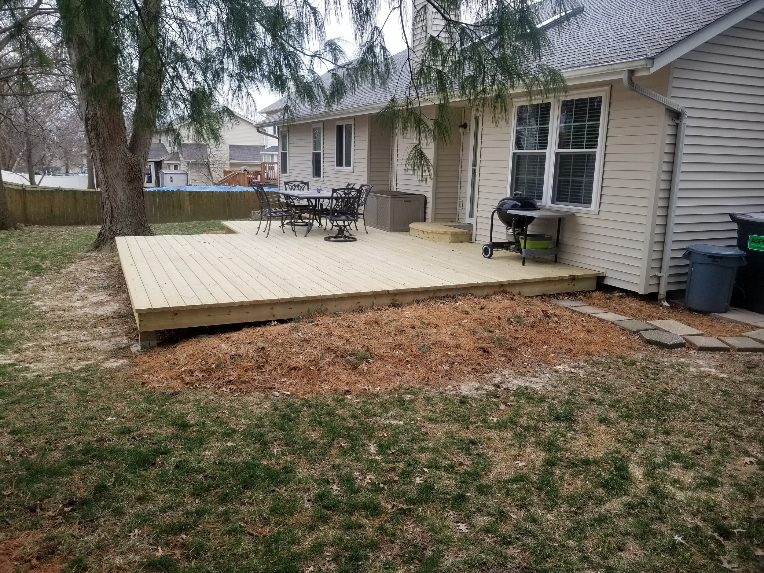 Platform (Ground level) Deck
