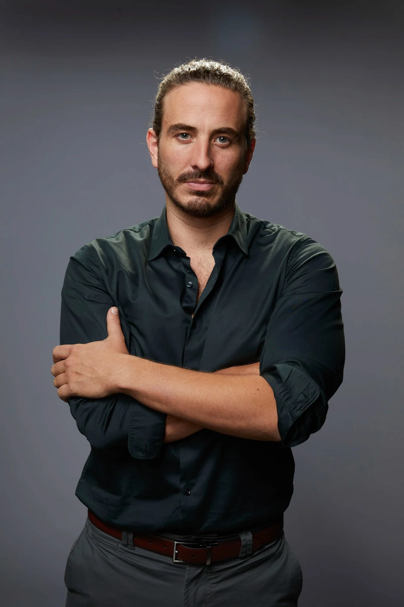 Ryan Corr %22The secrets she keeps%22 Gallery shoot.jpg