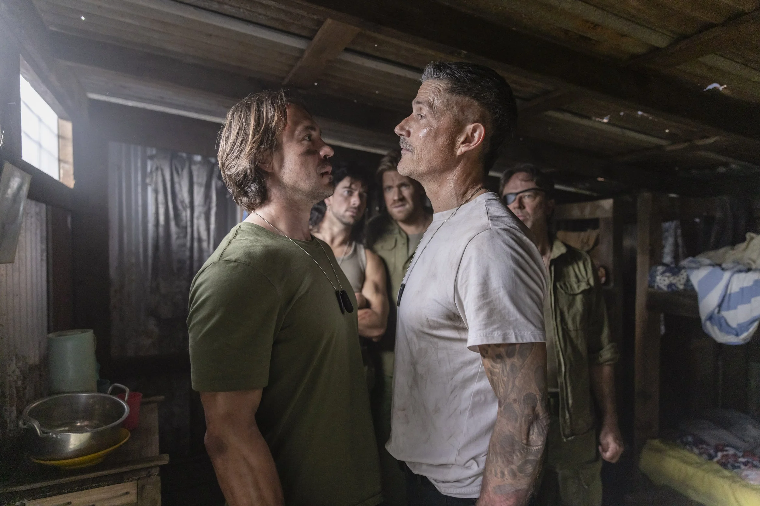 Rowdy Gaines (Ben O'Toole) and Lt. Pete Mitchell (Matthew Fox) with Albhanis (Younes), Phil (Alex England) and Dylan (Kick Gurry).jpg