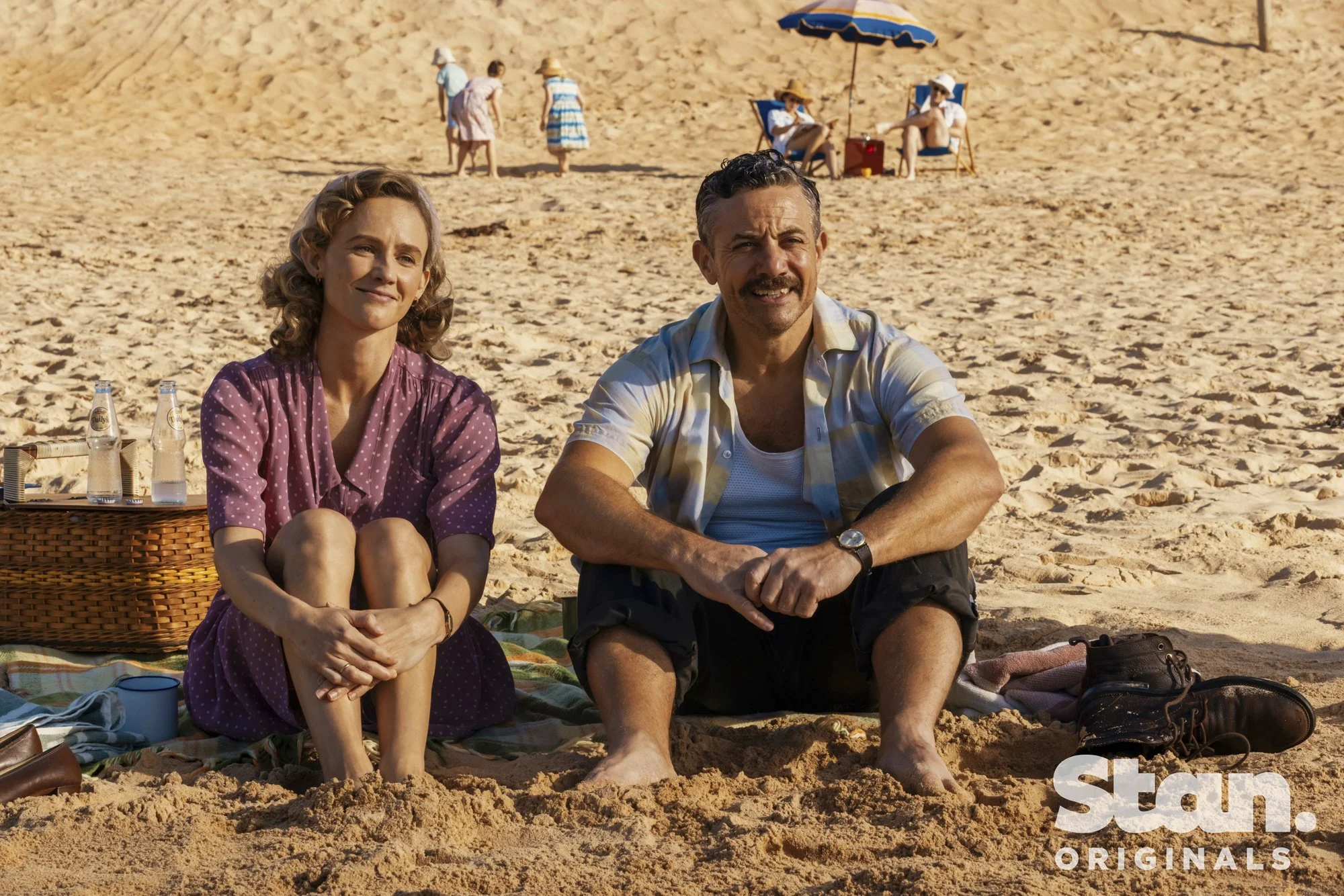 Taylor Fergurson as Christine and Warren Brown as Terry in Ten Pound Poms_Lisa Tomasetti_Lisa Tomasetti-LR.jpg