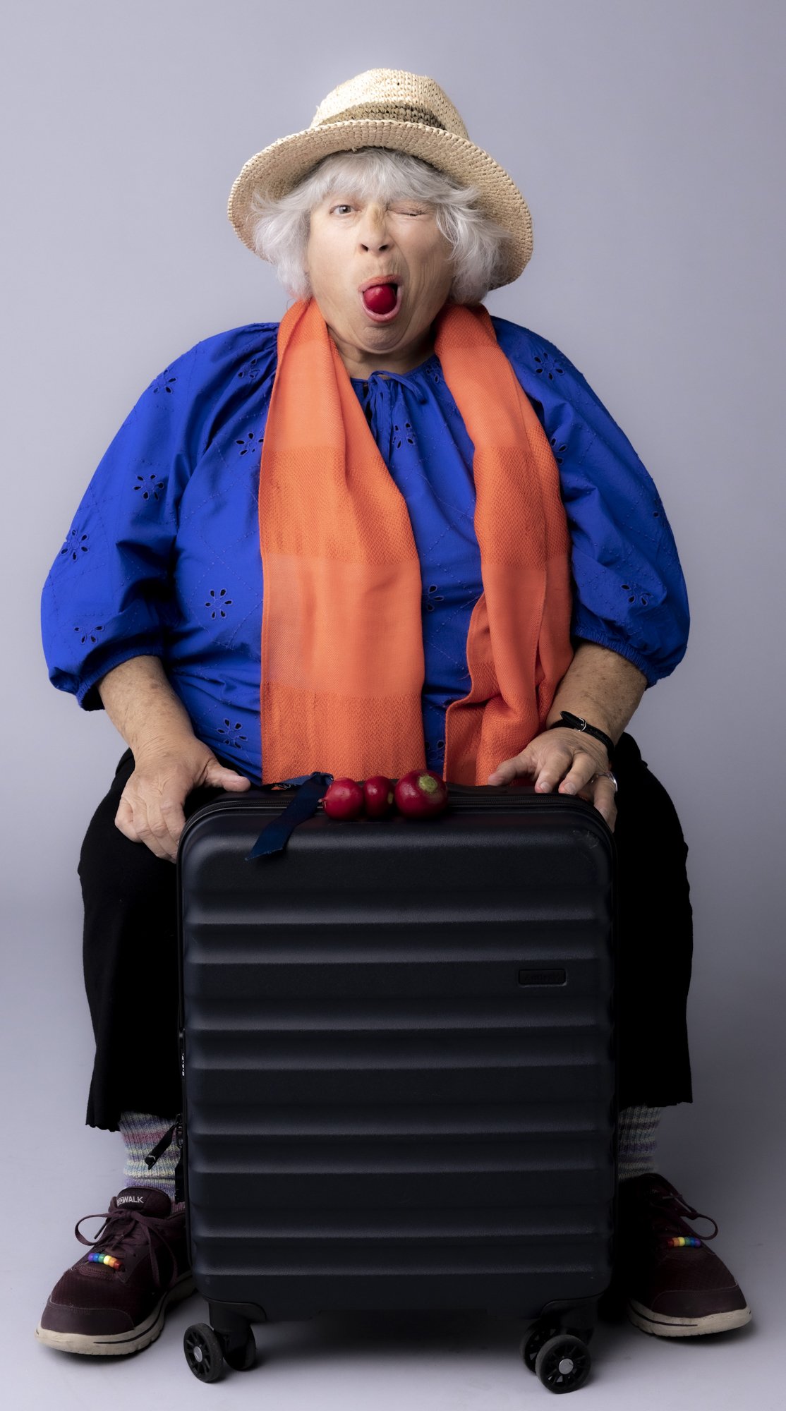 Miriam Margolyes LTomasetti-LR.jpg