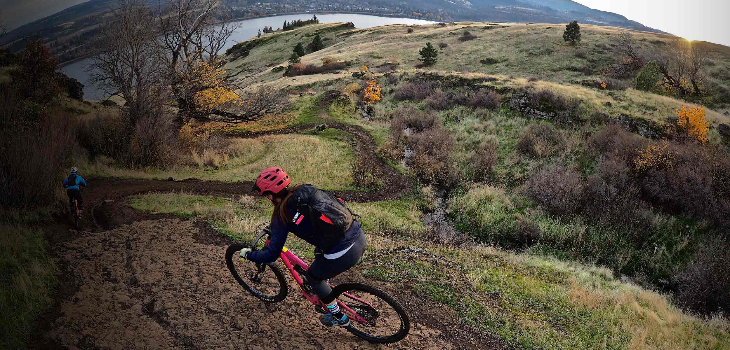 Hood_River_Mountain_Bikes_Tours_Landing_Custom_Tours_2500_1200.jpg