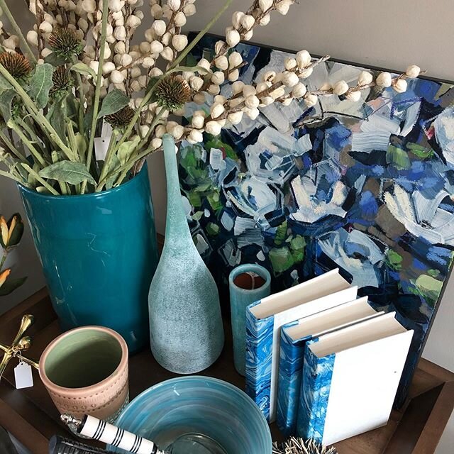 Feeling like your home needs a little pick me up? Come by our showroom and let us help you brainstorm some ideas. Open Monday-Friday 10-5. #designs #designer #designinspiration #asdesigns #shoplocal #accessories #accessorize #bookcasestyling #bookcas