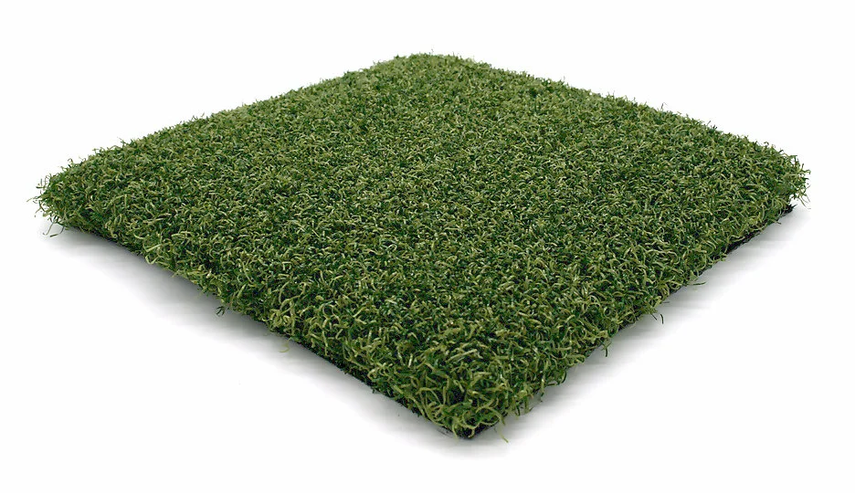 Pro Tee grass.jpg