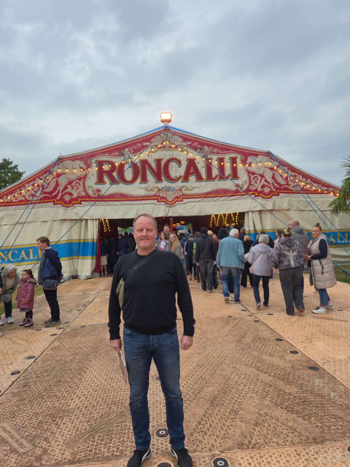 WhatsApp Image 2025-09-28 at 15.07.53.jpeg