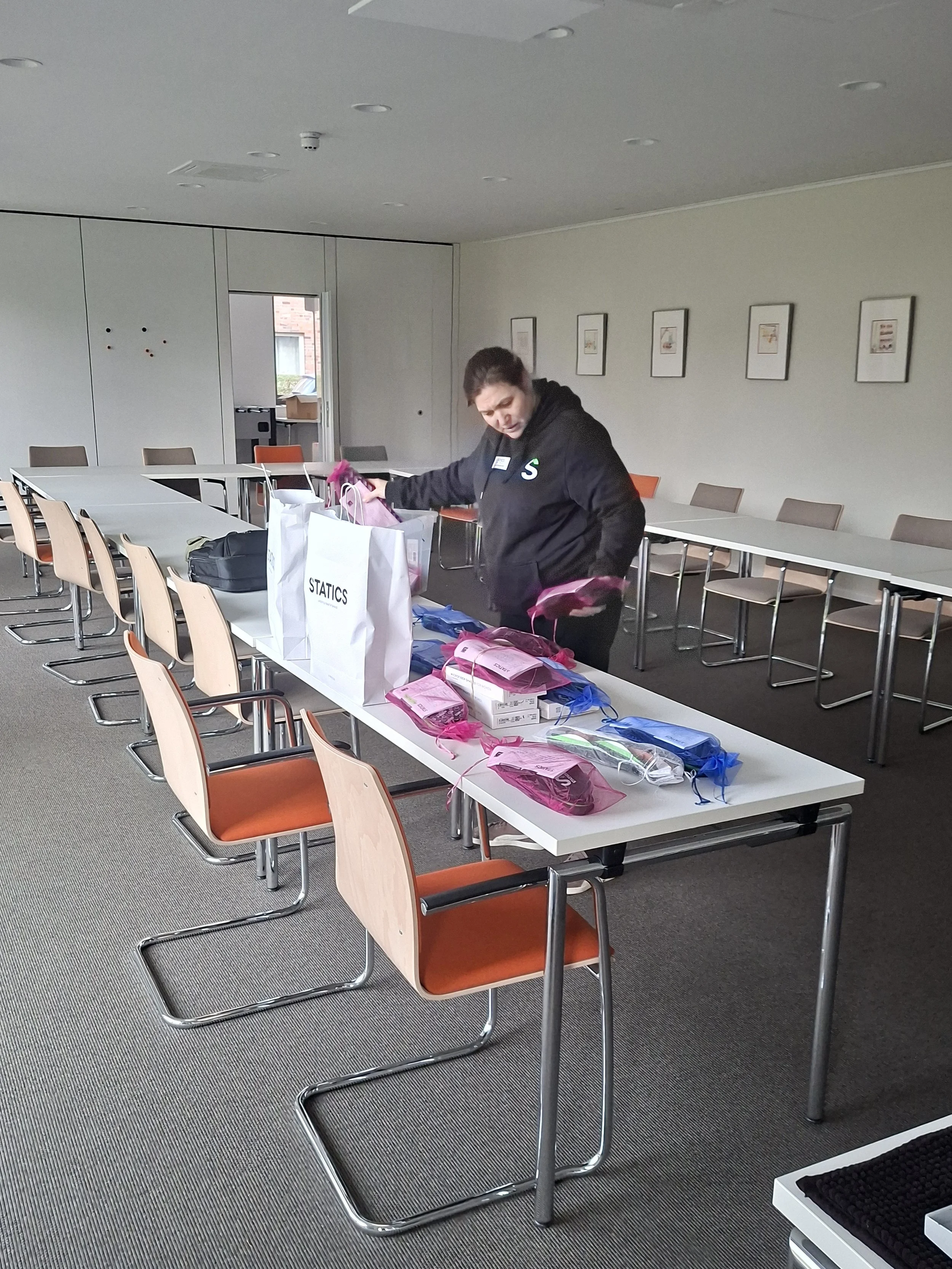 Vicky bei der Arbeit.jpg