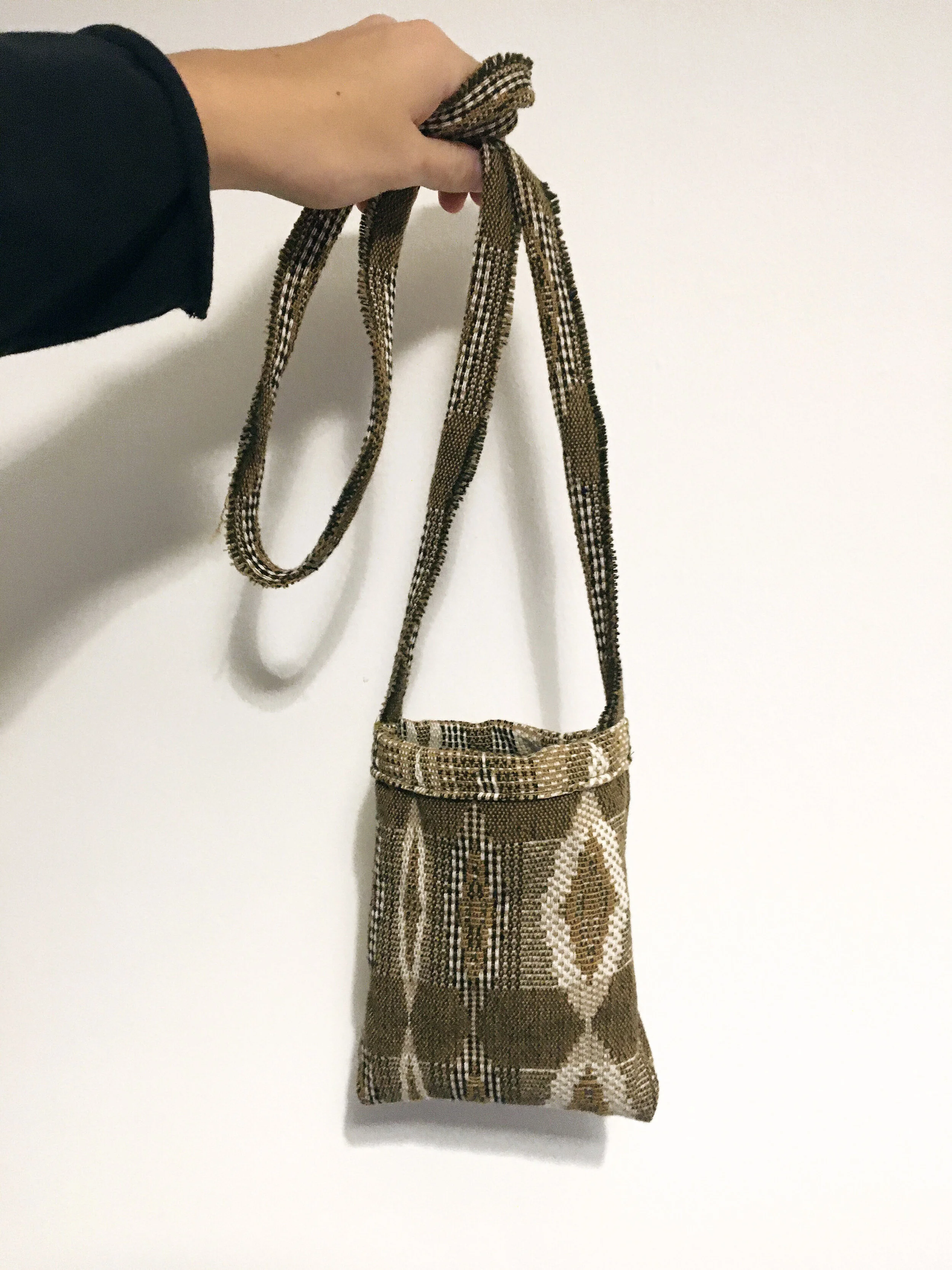 Handwoven mini pouch bag