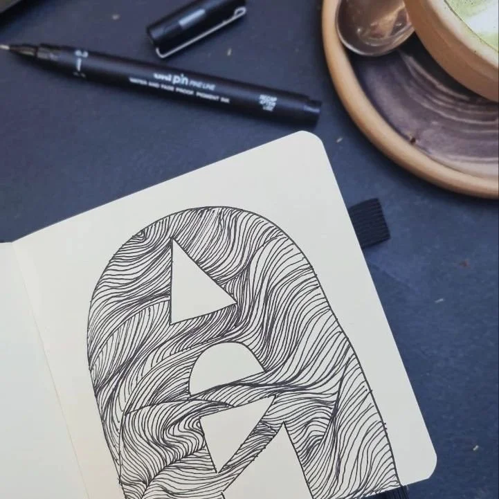 Estoy trabajando en nuevos dise&ntilde;os y me encanta como van saliendo 🌱⚡️✌️

En la segunda foto pueden ver un prototipo de como quedar&iacute;a este dise&ntilde;o en un espacio de trabajo ✨️ 

Les gusta como queda?
