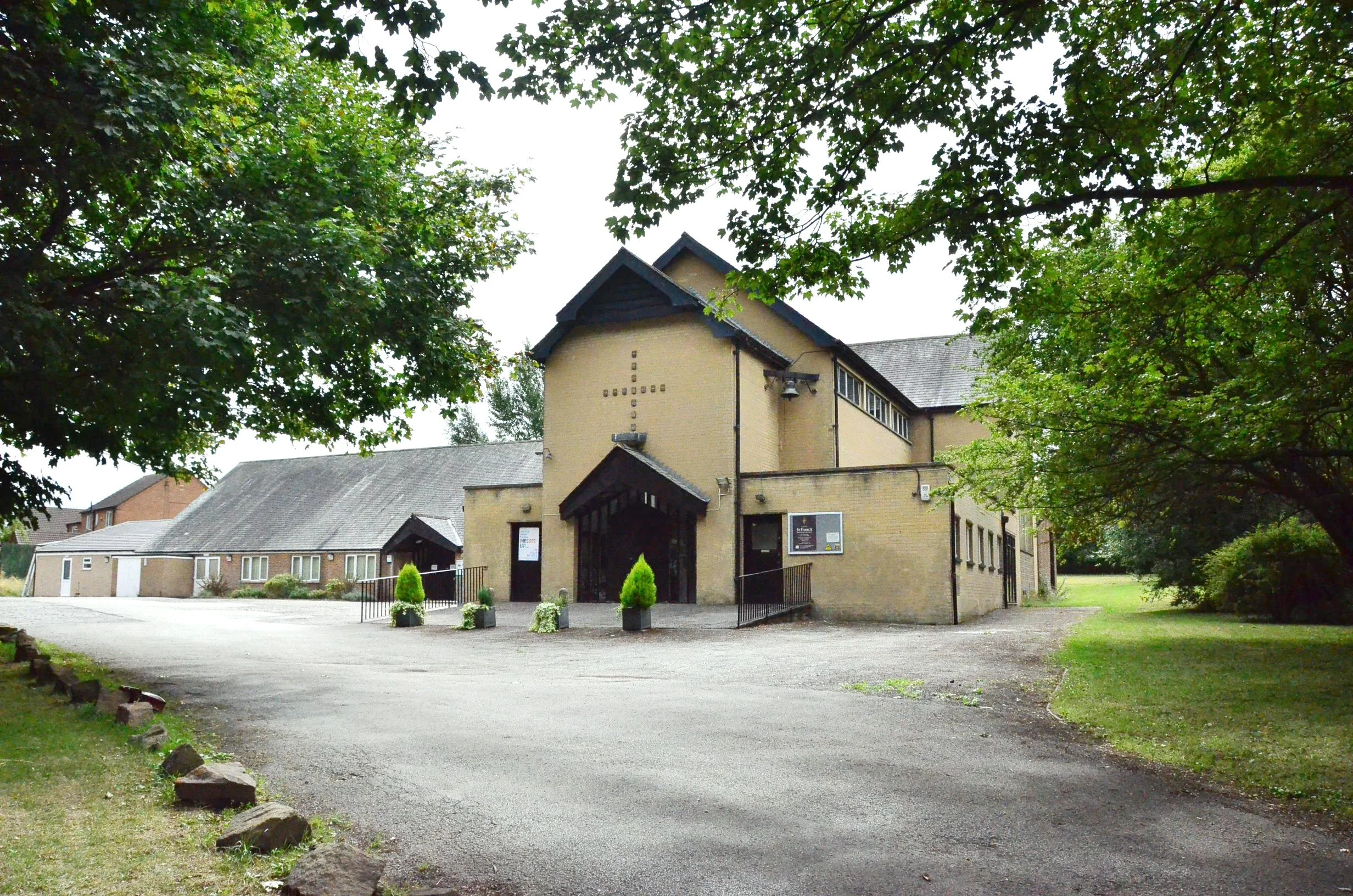 Mackwork St Francis Church.jpg