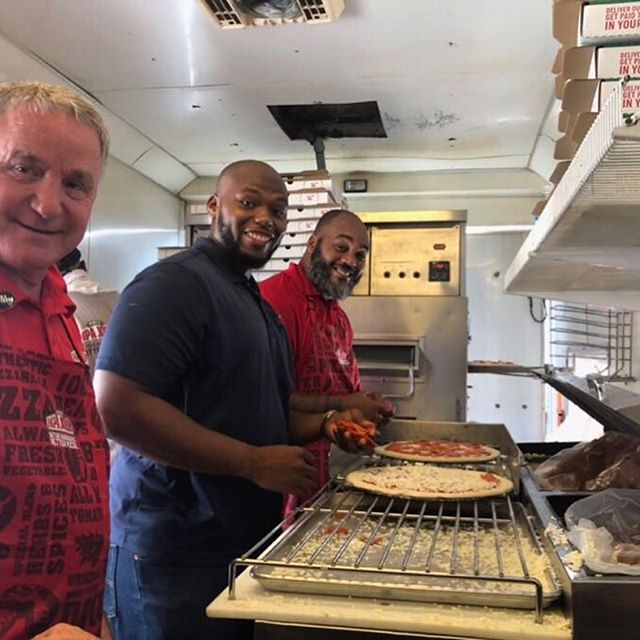 BLA&rsquo;s own Tim Jamison along with Pappa Johns Houston CEO and CFO giving back to the community by helping make pizzas at Pappa Johns for Deputy Sandeep Dhaliwal&rsquo;s Family. Please buy from local Houston Pappa Johns to support this family who