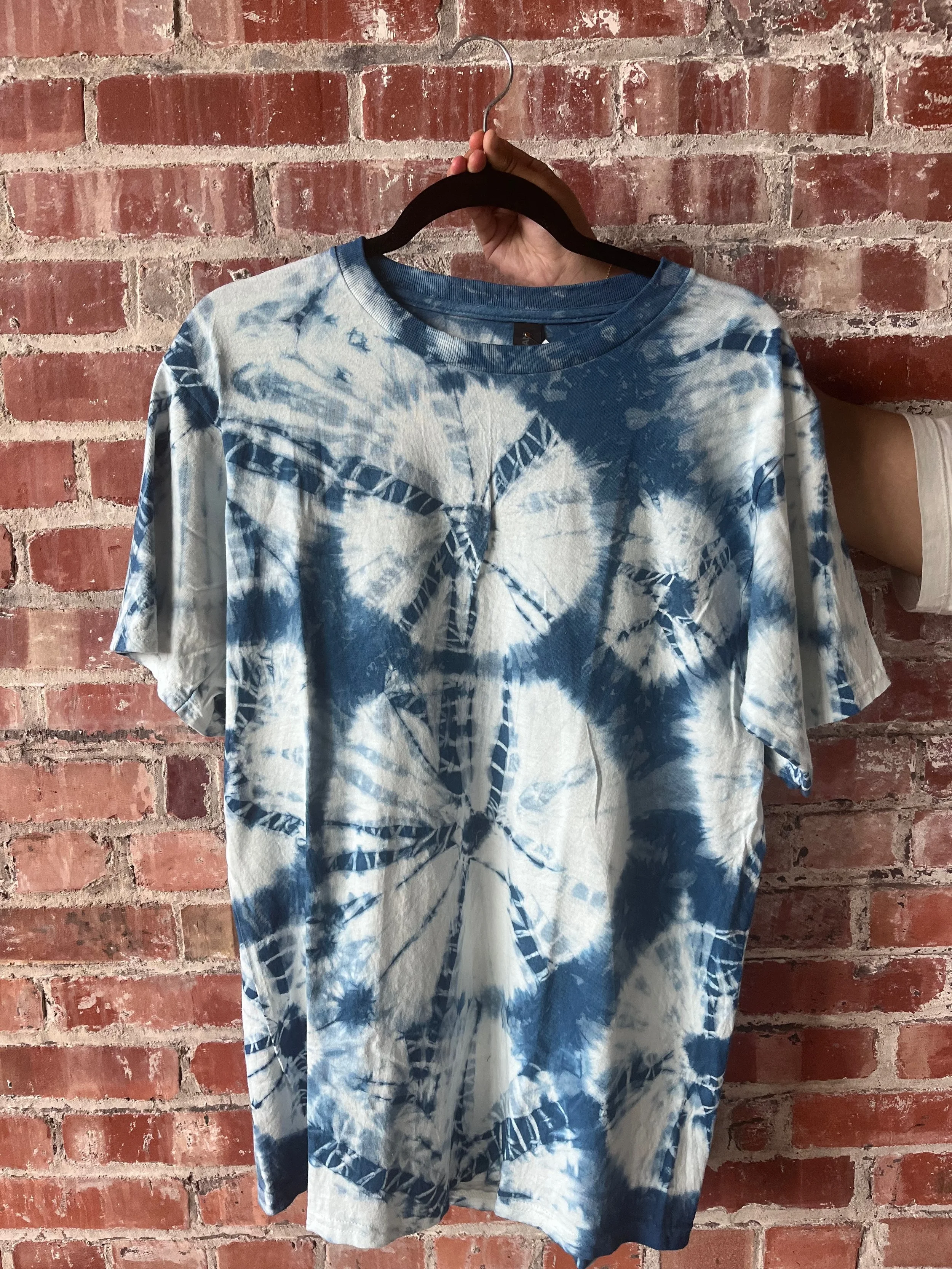 Indigo Resist-Dyed T-Shirt (S)